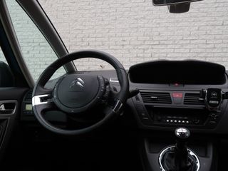 Voertuigafbeelding 7