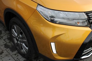 Voertuigafbeelding 6