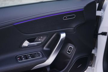 Voertuigafbeelding 34