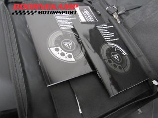 Voertuigafbeelding 8