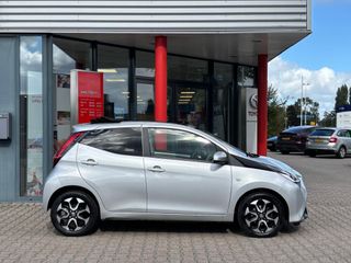 Voertuigafbeelding 3