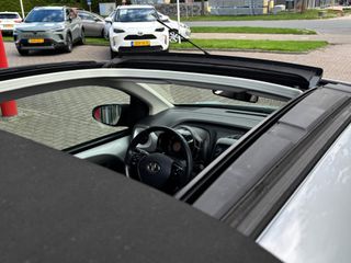 Voertuigafbeelding 9