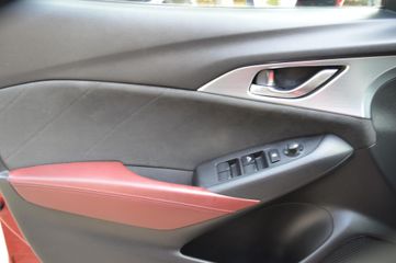 Voertuigafbeelding 8