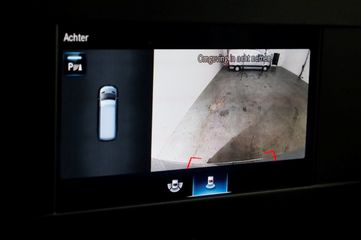 Voertuigafbeelding 12