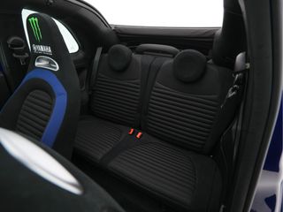 Voertuigafbeelding 9