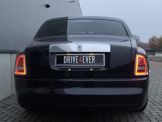 Voertuigafbeelding 8