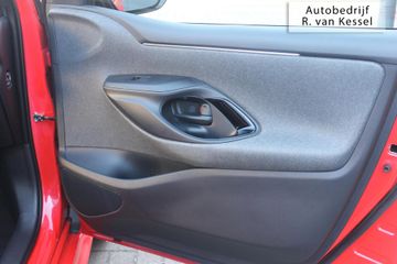 Voertuigafbeelding 24