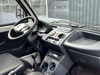 Voertuigafbeelding 23