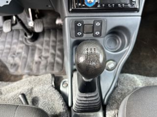 Voertuigafbeelding 26