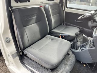 Voertuigafbeelding 5