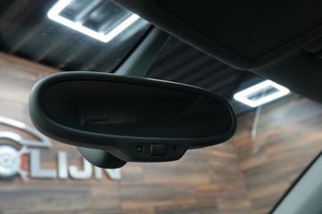 Voertuigafbeelding 37