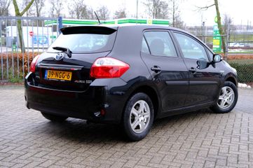 Voertuigafbeelding 2