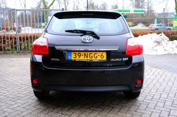 Voertuigafbeelding 7