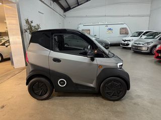 Voertuigafbeelding 3