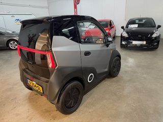 Voertuigafbeelding 4