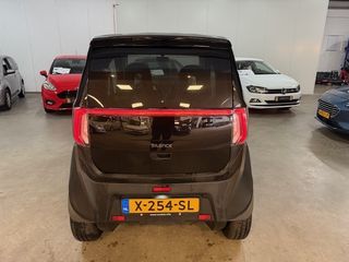 Voertuigafbeelding 5