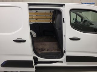 Voertuigafbeelding 5