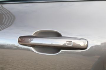 Voertuigafbeelding 8