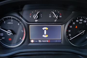 Voertuigafbeelding 9