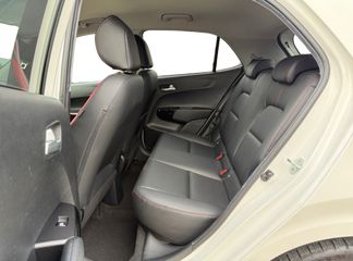 Voertuigafbeelding 10