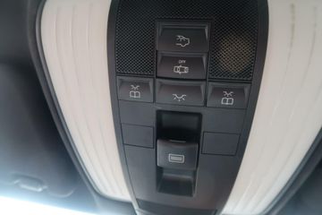 Voertuigafbeelding 28