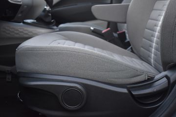 Voertuigafbeelding 12