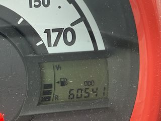 Voertuigafbeelding 6