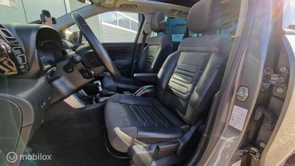 Voertuigafbeelding 13