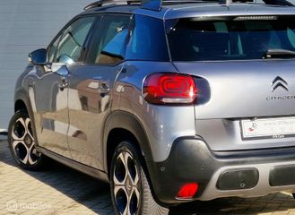 Voertuigafbeelding 4