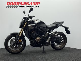 Voertuigafbeelding 7