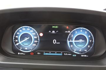 Voertuigafbeelding 12