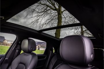 Voertuigafbeelding 6