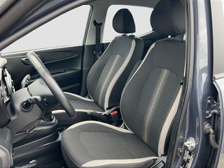 Voertuigafbeelding 12