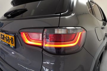 Voertuigafbeelding 41