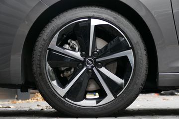 Voertuigafbeelding 11