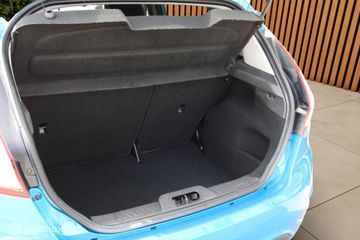 Voertuigafbeelding 30