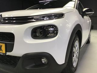 Voertuigafbeelding 12