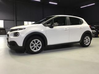 Voertuigafbeelding 3