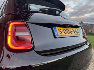 Voertuigafbeelding 8