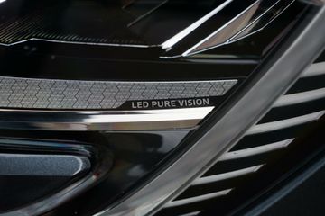 Voertuigafbeelding 6