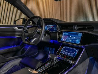 Voertuigafbeelding 4