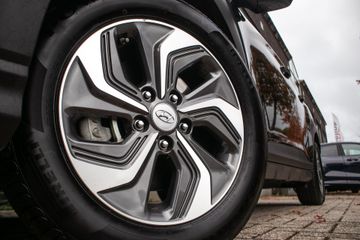 Voertuigafbeelding 12