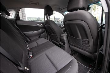 Voertuigafbeelding 6