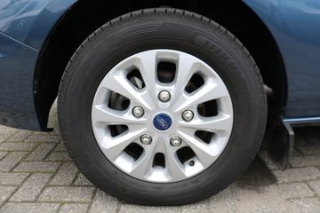 Voertuigafbeelding 36