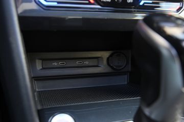 Voertuigafbeelding 44