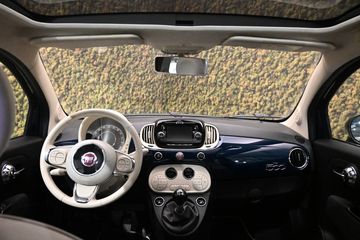 Voertuigafbeelding 12