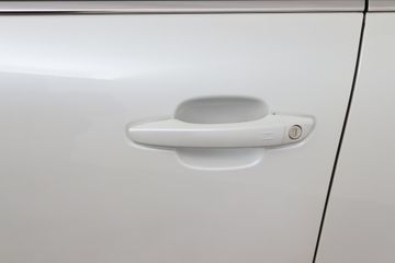 Voertuigafbeelding 32