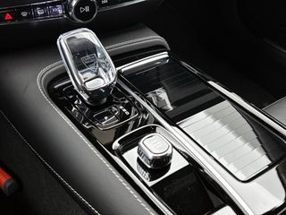 Voertuigafbeelding 38