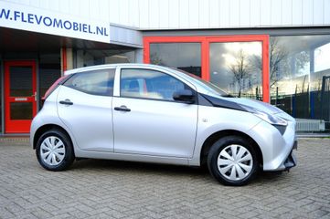 Voertuigafbeelding 3