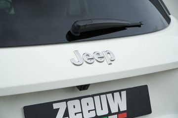 Voertuigafbeelding 19